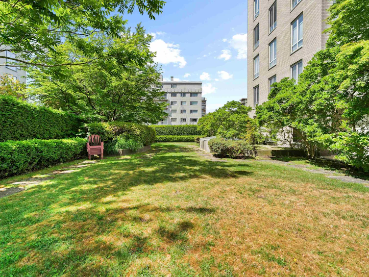 102-5850 Balsam Street, Vancouver, BC, V6M 4B9 - 32