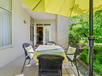 102-5850 Balsam Street - 5