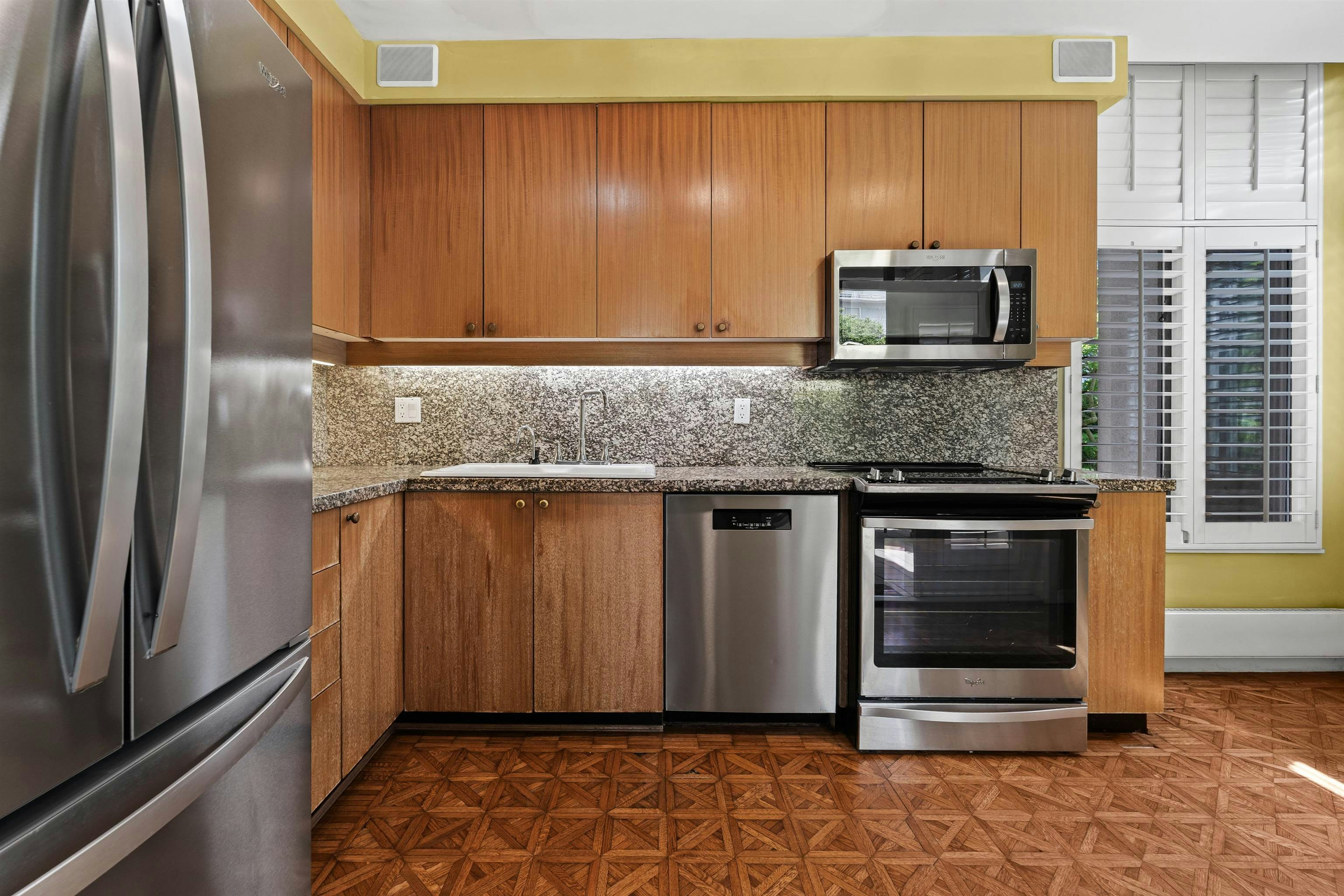 102-5850 Balsam Street, Vancouver, BC, V6M 4B9 - 6