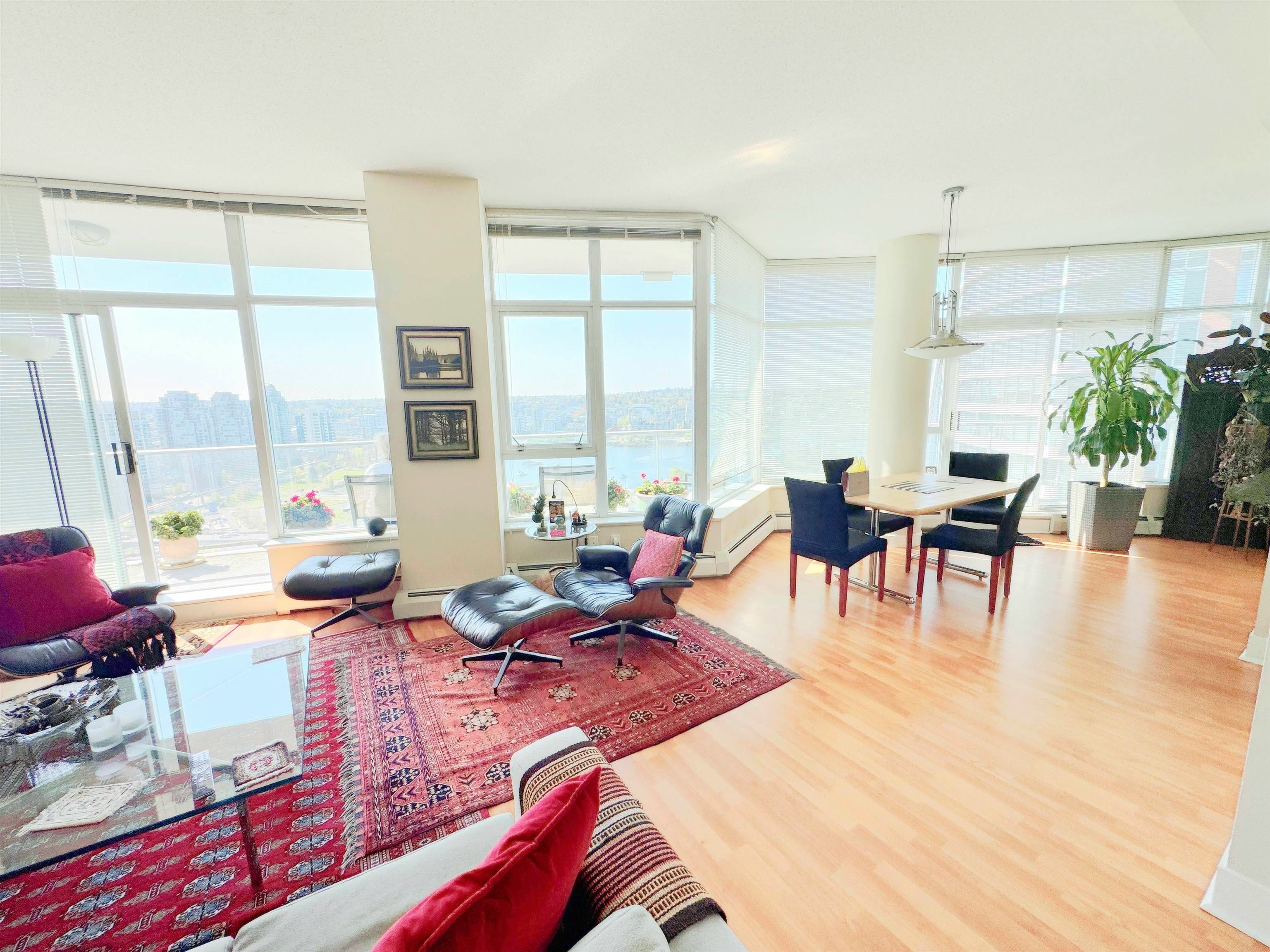 2901-58 Keefer Place, Vancouver, BC, V5B 0B8 - 2