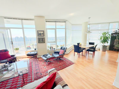 2901-58 Keefer Place - 2