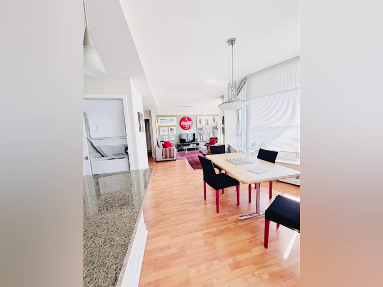 2901-58 Keefer Place, Vancouver, BC, V5B 0B8 - 5