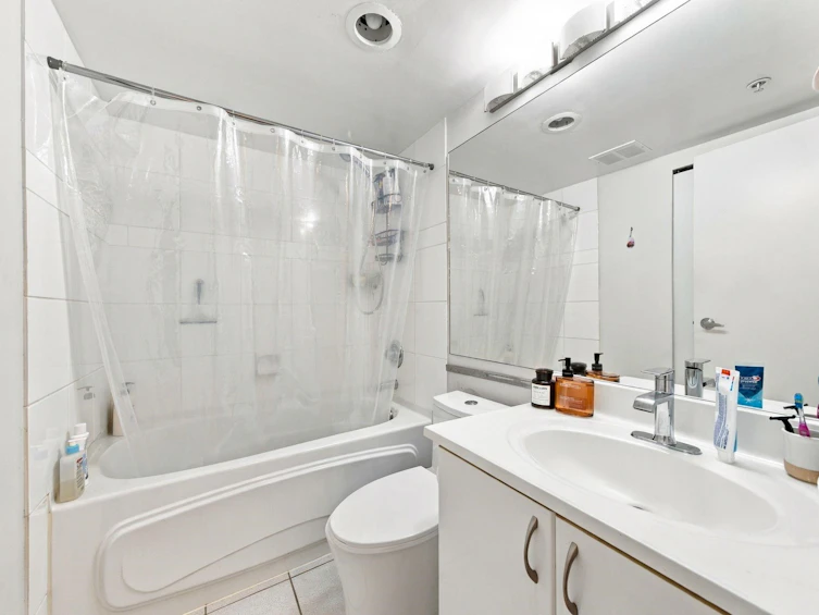 1803-939 Homer Street, Vancouver, BC, V6B 2W6 - 11