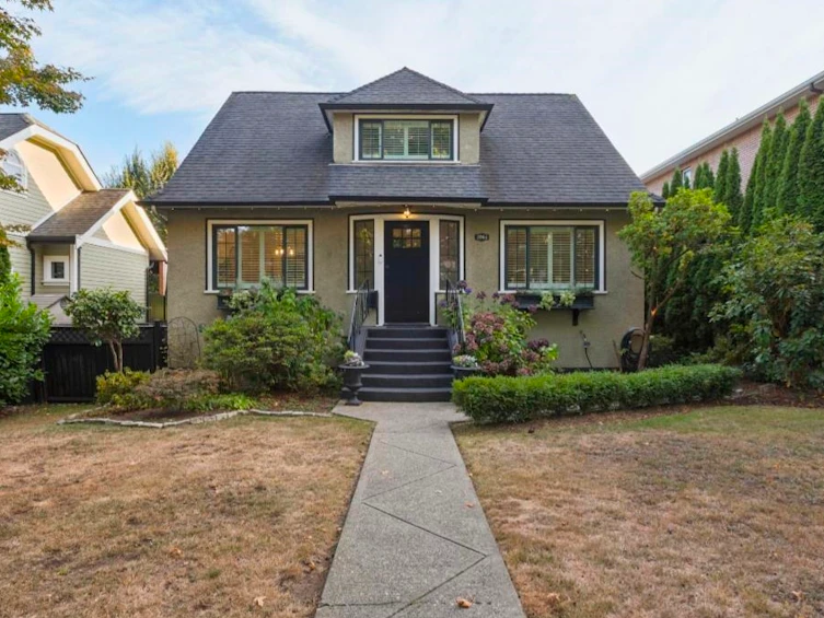 3964 Dundas Street, Burnaby, BC, V5C 1A5 - 40