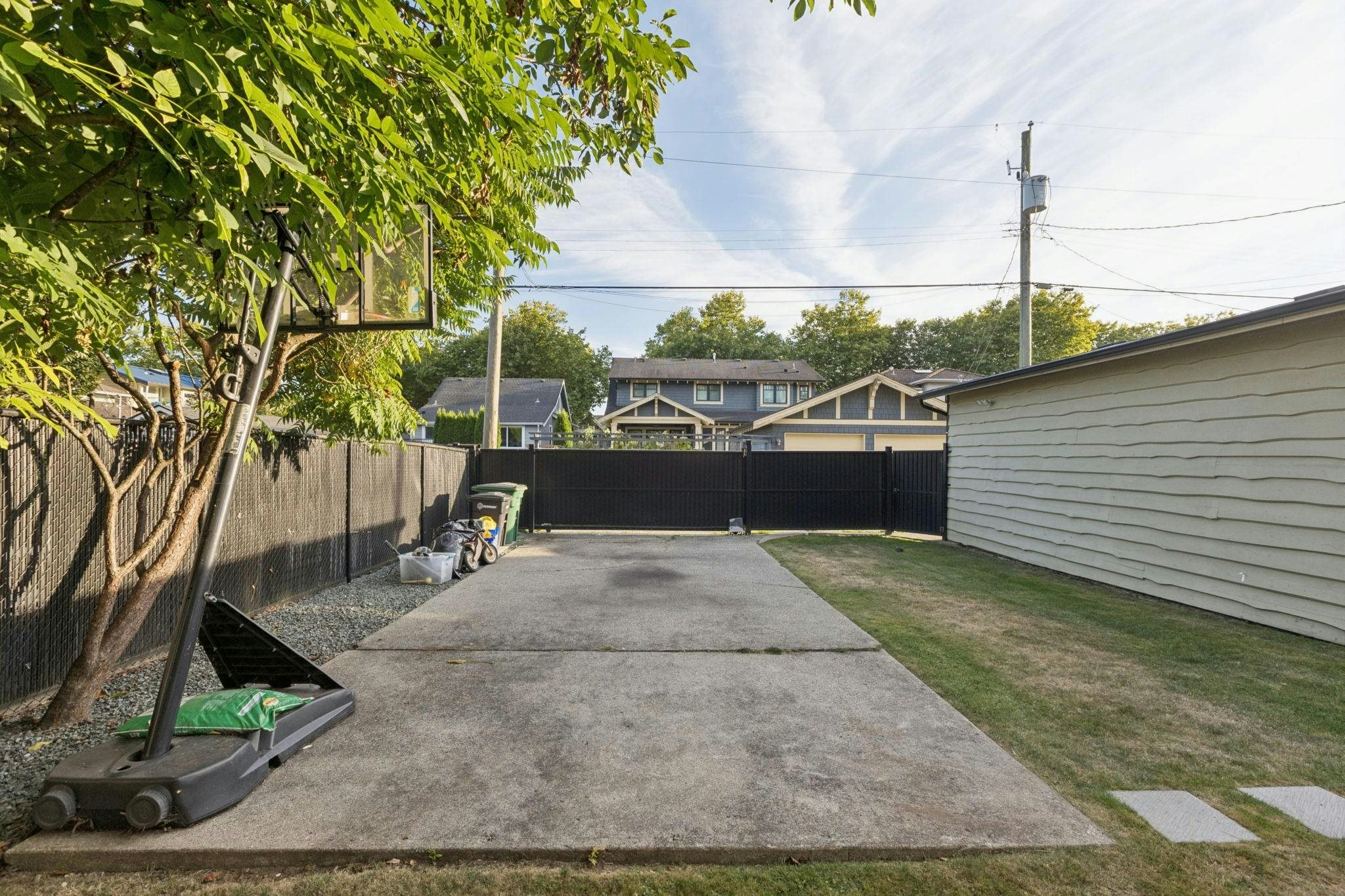 3964 Dundas Street, Burnaby, BC, V5C 1A5 - 38