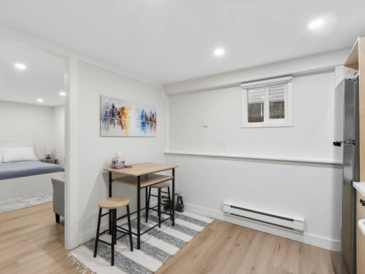 3964 Dundas Street, Burnaby, BC, V5C 1A5 - 30