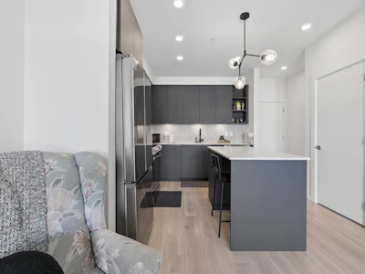 504-7920 206 Street - 5