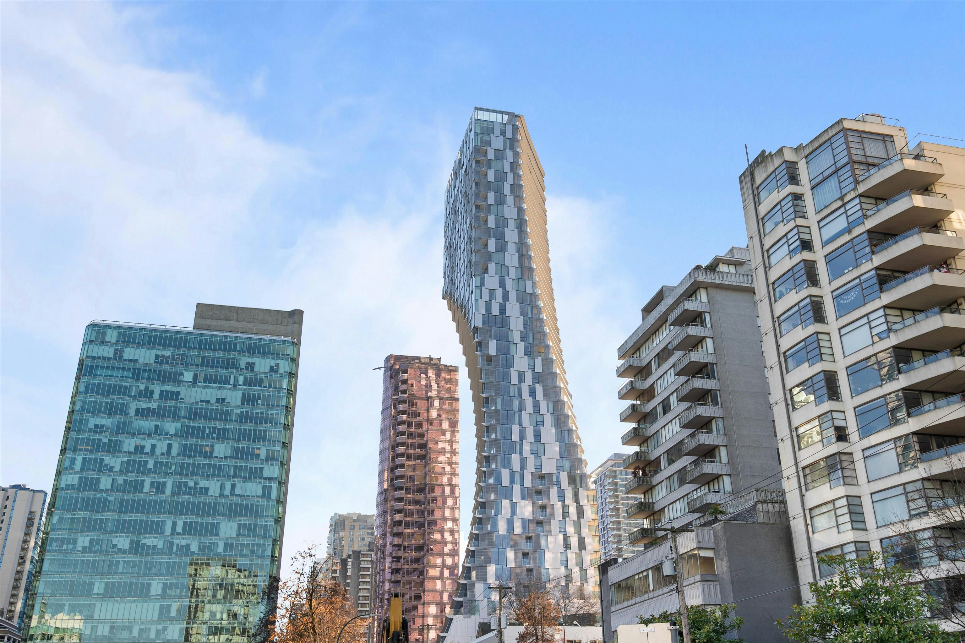 602-1568 Alberni Street, Vancouver, BC, V6G 0E3 - 2