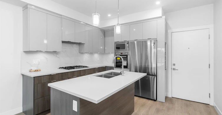 4xx-14438 72 Avenue, Surrey, BC, V3S 0B6 - 8