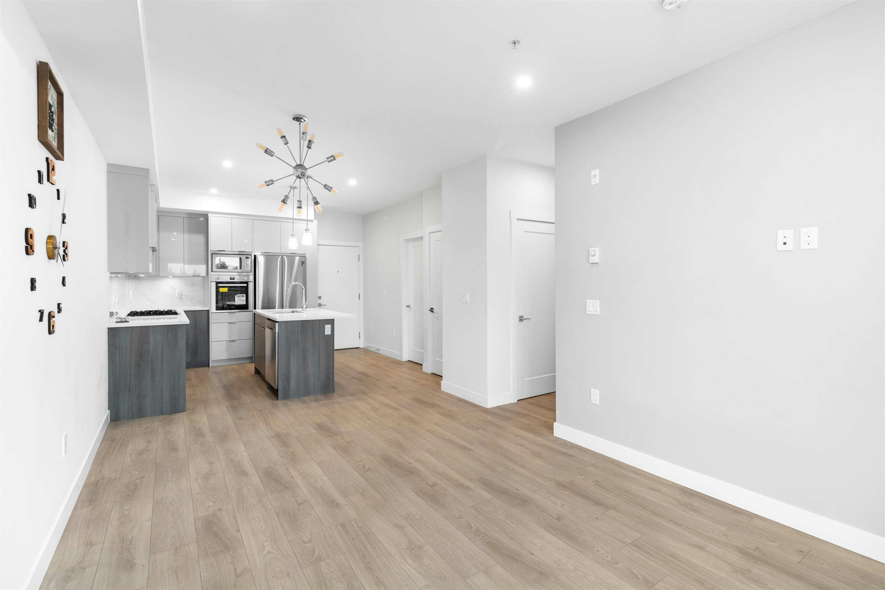 4xx-14438 72 Avenue, Surrey, BC, V3S 0B6 - 6