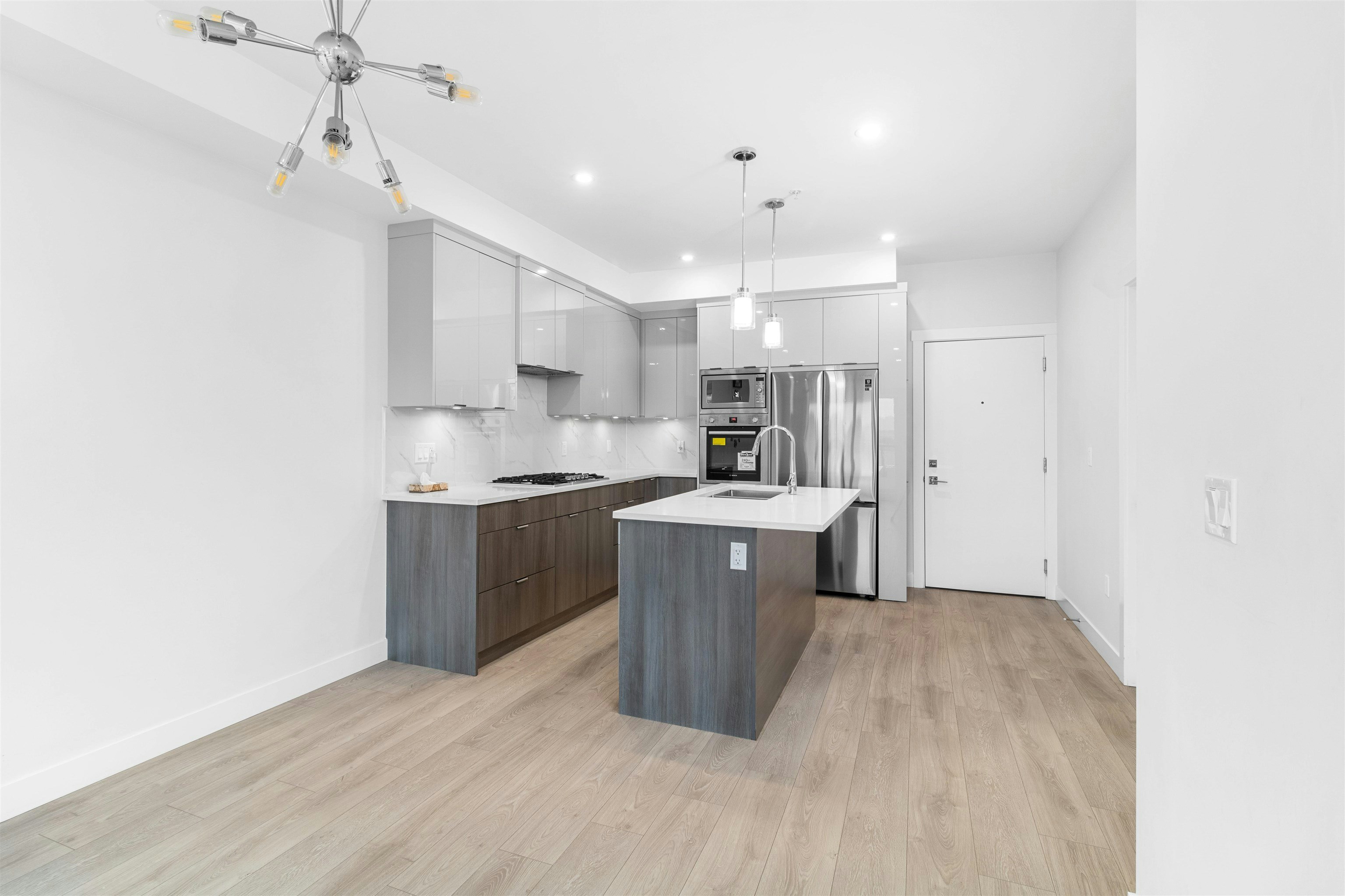 4xx-14438 72 Avenue, Surrey, BC, V3S 0B6 - 7