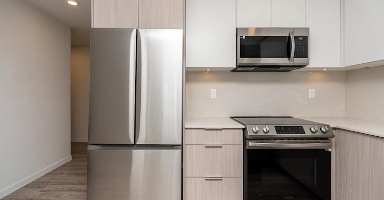 420-13968 Laurel Drive, Surrey, BC, V3T 1A8 - 13