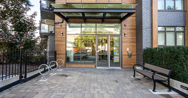 420-13968 Laurel Drive, Surrey, BC, V3T 1A8 - 2