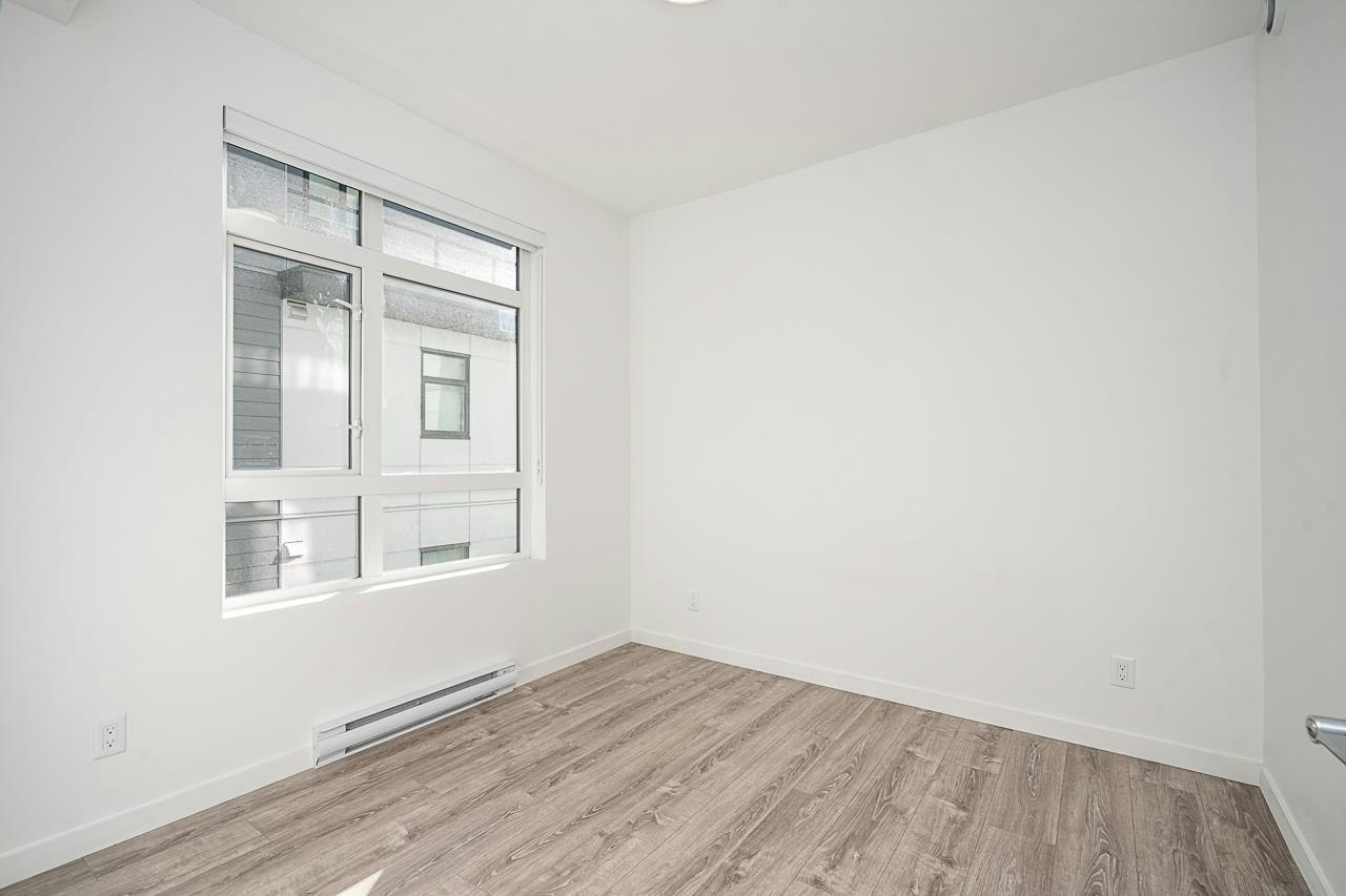 420-13968 Laurel Drive, Surrey, BC, V3T 1A8 - 16