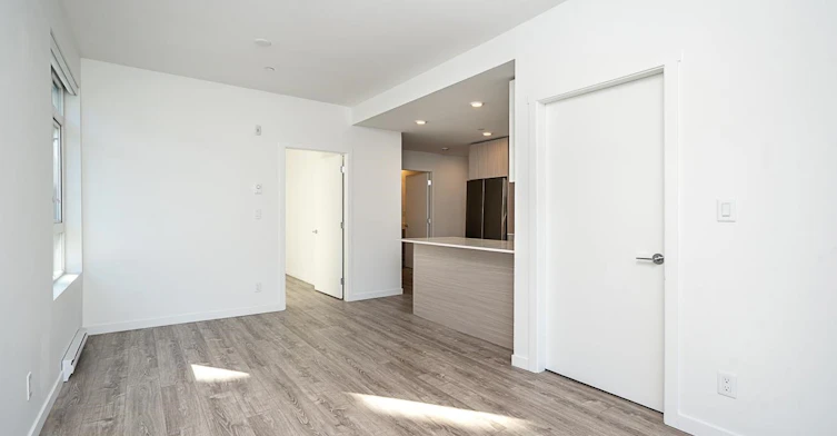 420-13968 Laurel Drive, Surrey, BC, V3T 1A8 - 7