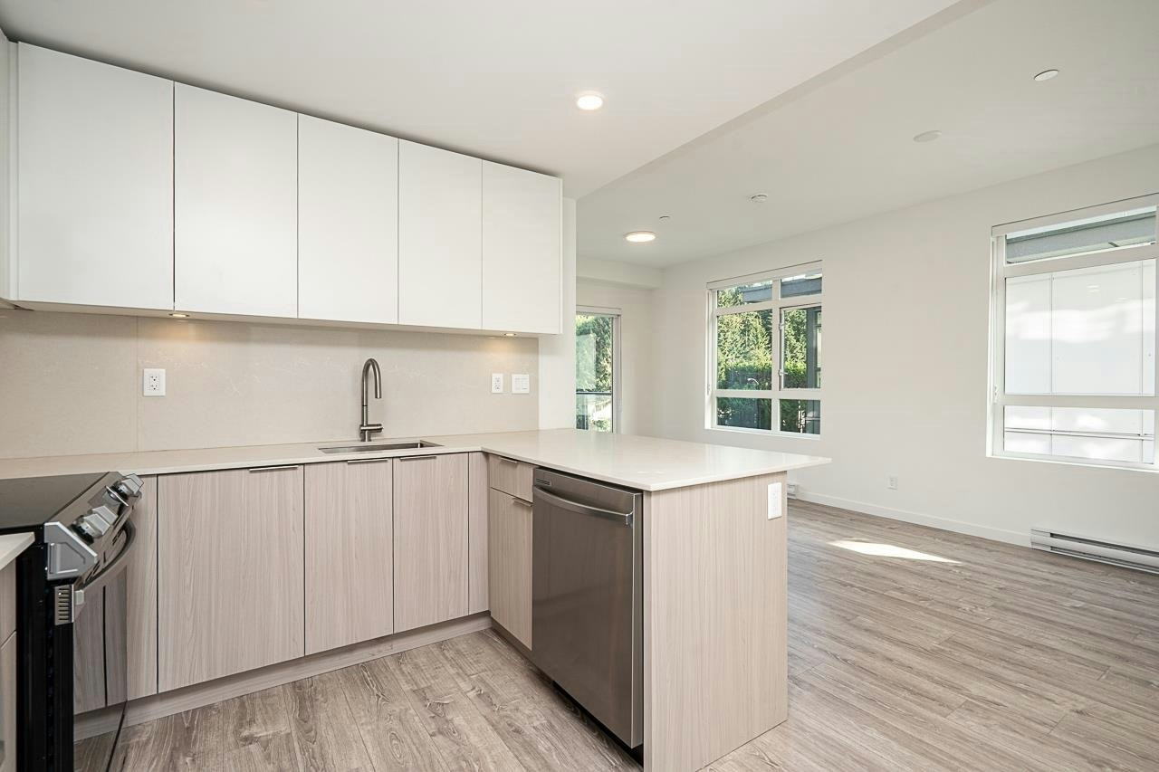 420-13968 Laurel Drive, Surrey, BC, V3T 1A8 - 15