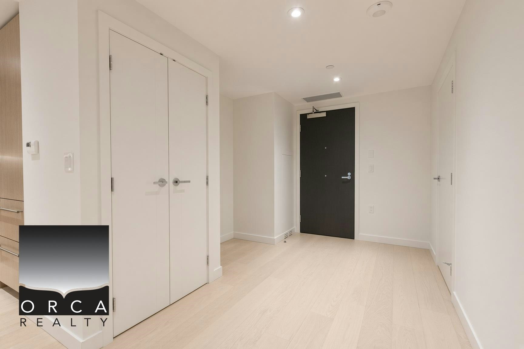 306-777 Harbour Way, North Vancouver, BC, V7P 0G2 - 17