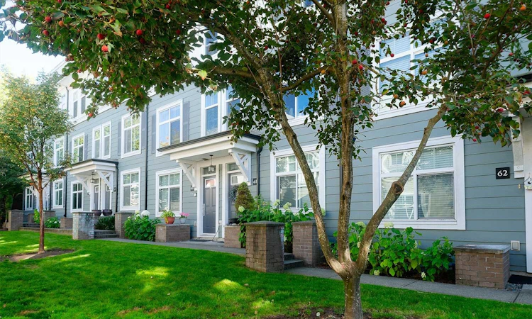 61-15833 26 Avenue
