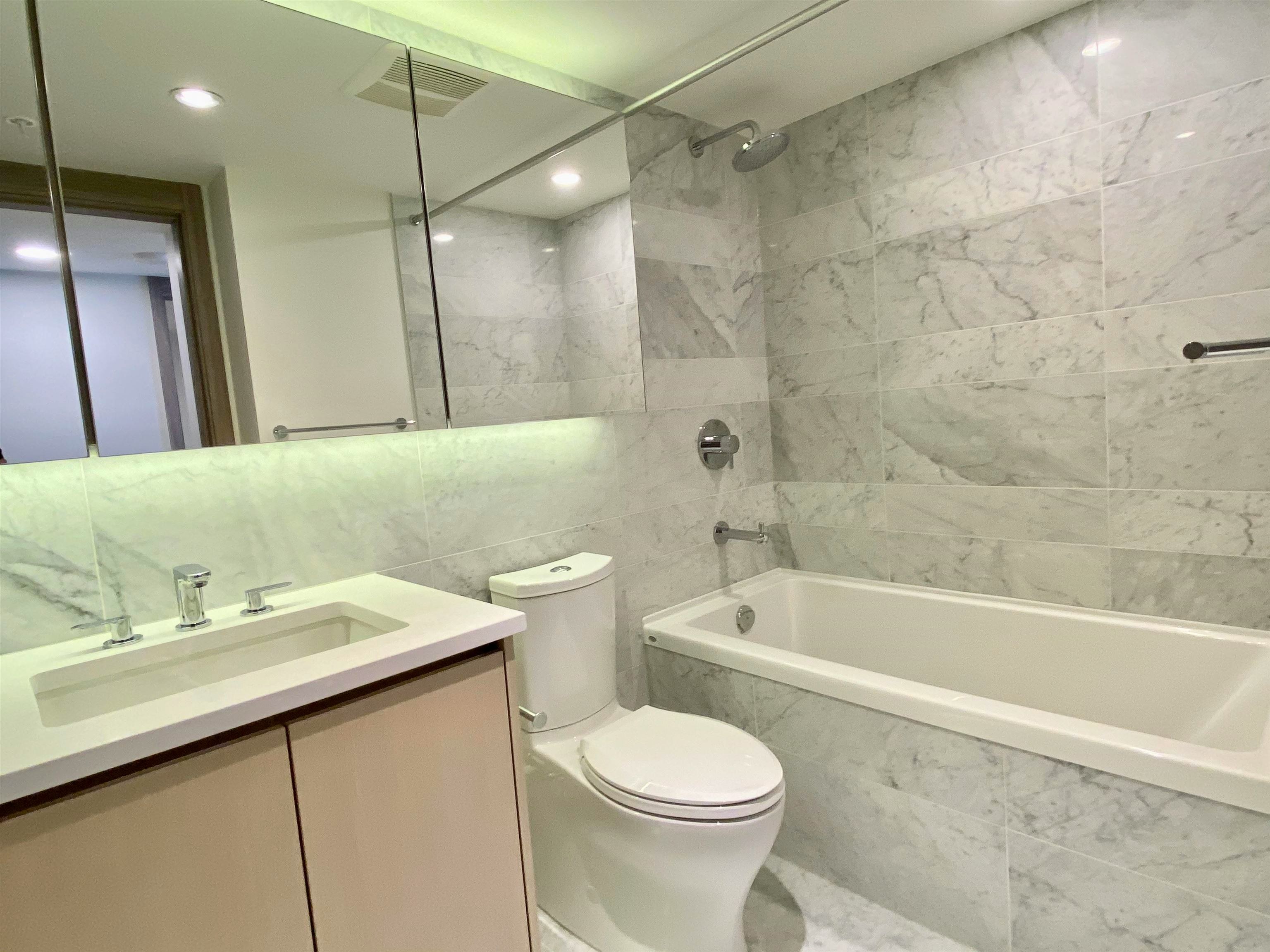 5XX-8800 Hazelbridge Way, Richmond, BC, V6X 0S3 - 14