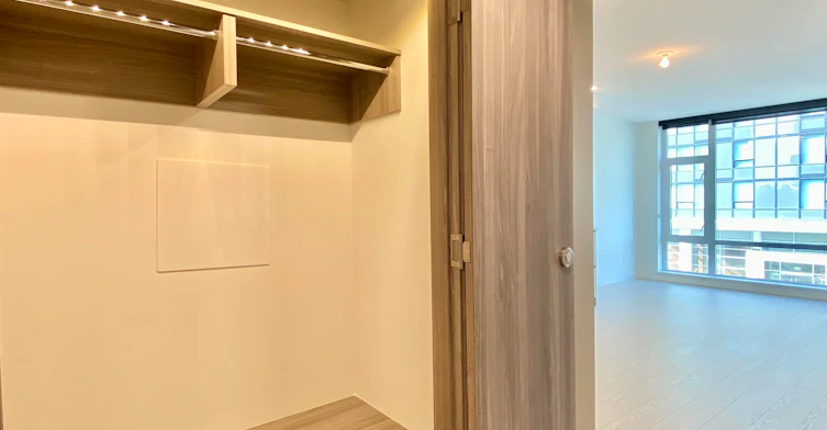 5XX-8800 Hazelbridge Way, Richmond, BC, V6X 0S3 - 7