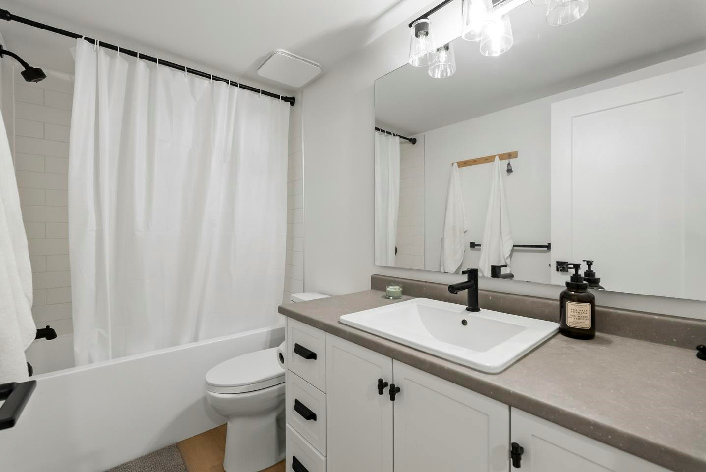 7567 196a Street, Langley, BC, V2Y 3T2 - 30
