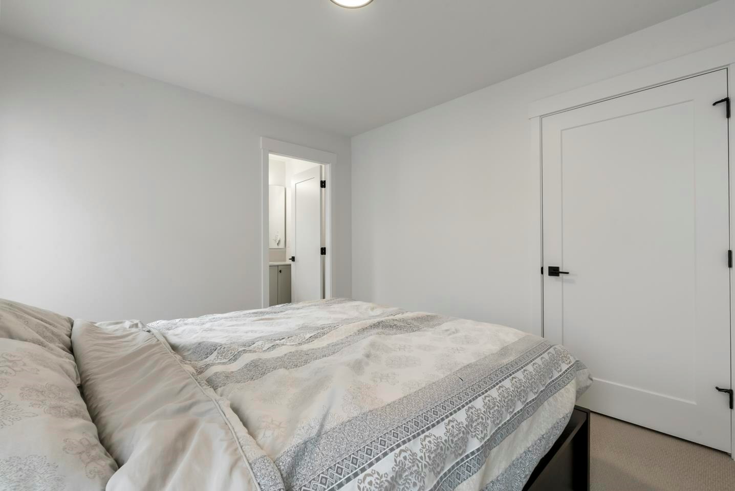 7567 196a Street, Langley, BC, V2Y 3T2 - 23