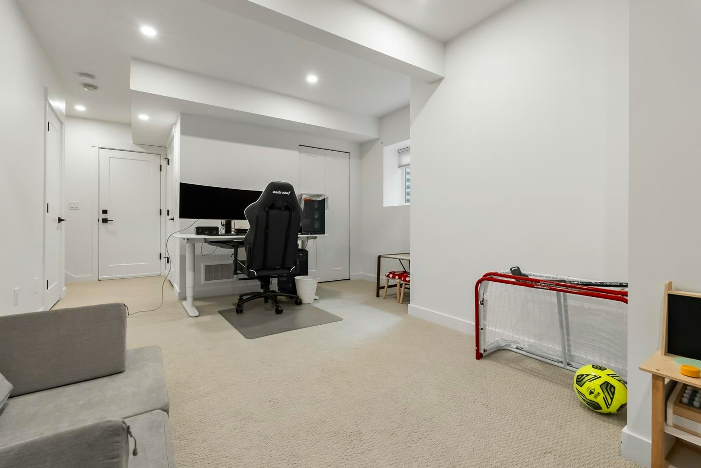 7567 196a Street, Langley, BC, V2Y 3T2 - 32