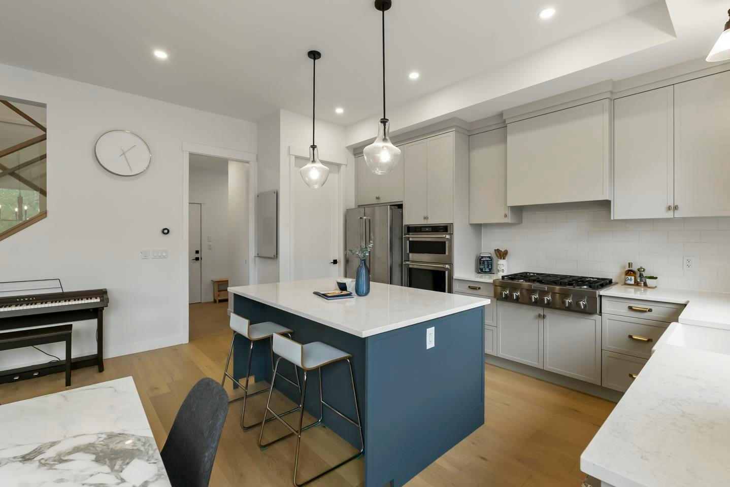 7567 196a Street, Langley, BC, V2Y 3T2 - 8
