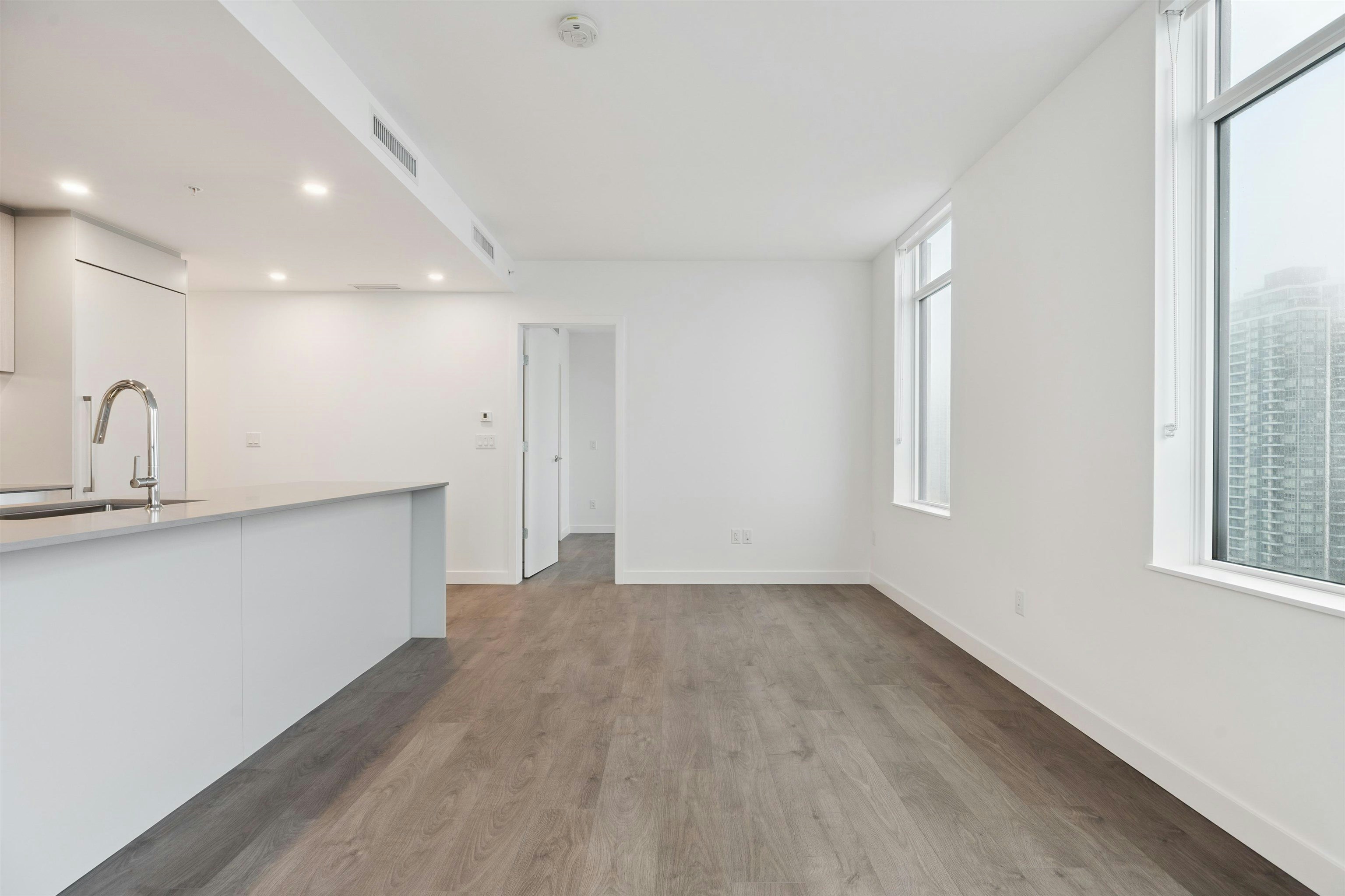 1701-6468 Willingdon, Burnaby, BC, V3H 0L3 - 11