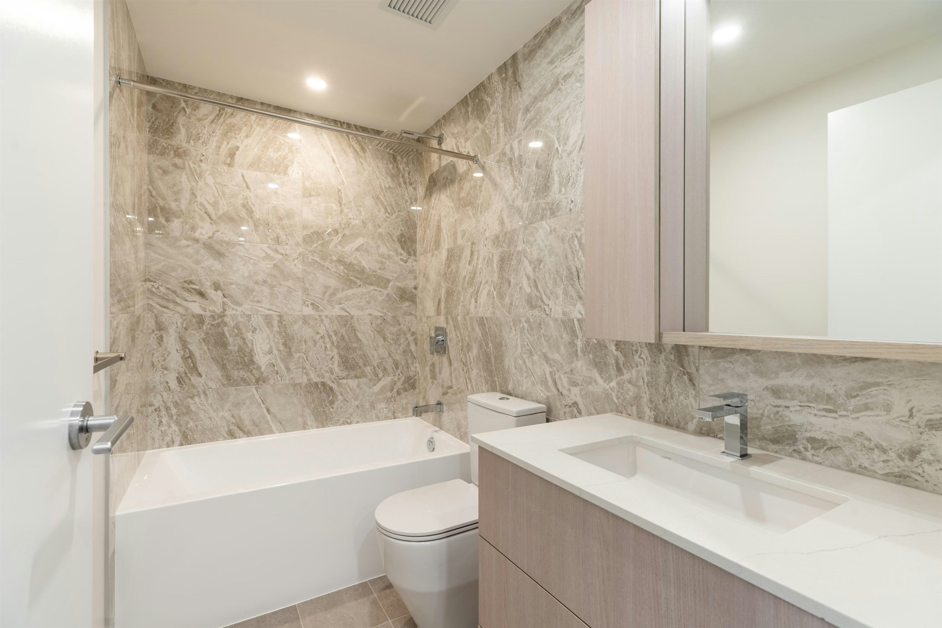 1701-6468 Willingdon, Burnaby, BC, V3H 0L3 - 17