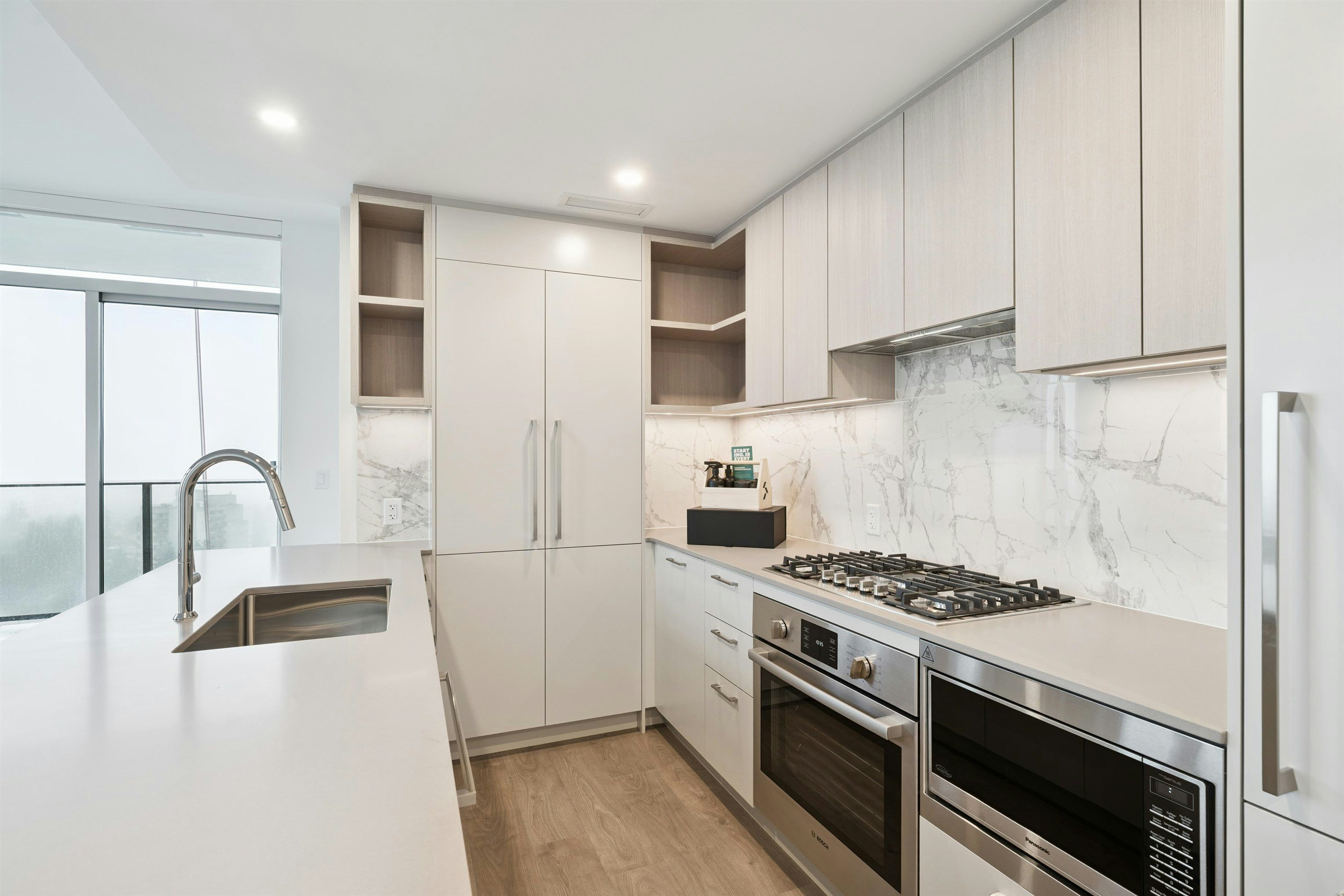 1701-6468 Willingdon, Burnaby, BC, V3H 0L3 - 13