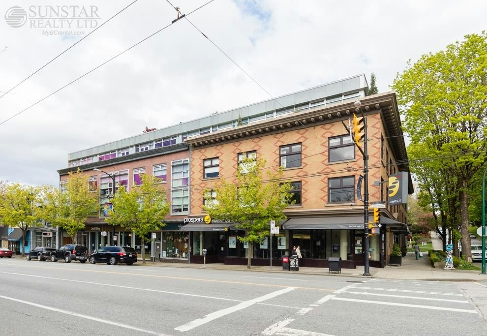 301-1477 W 15th Avenue, Vancouver, BC, V6H 1S4
