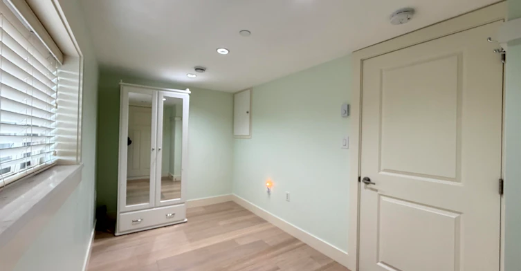 LANEWAY-582 E 57th Avenue, Vancouver, BC, V5X 1S9 - 14