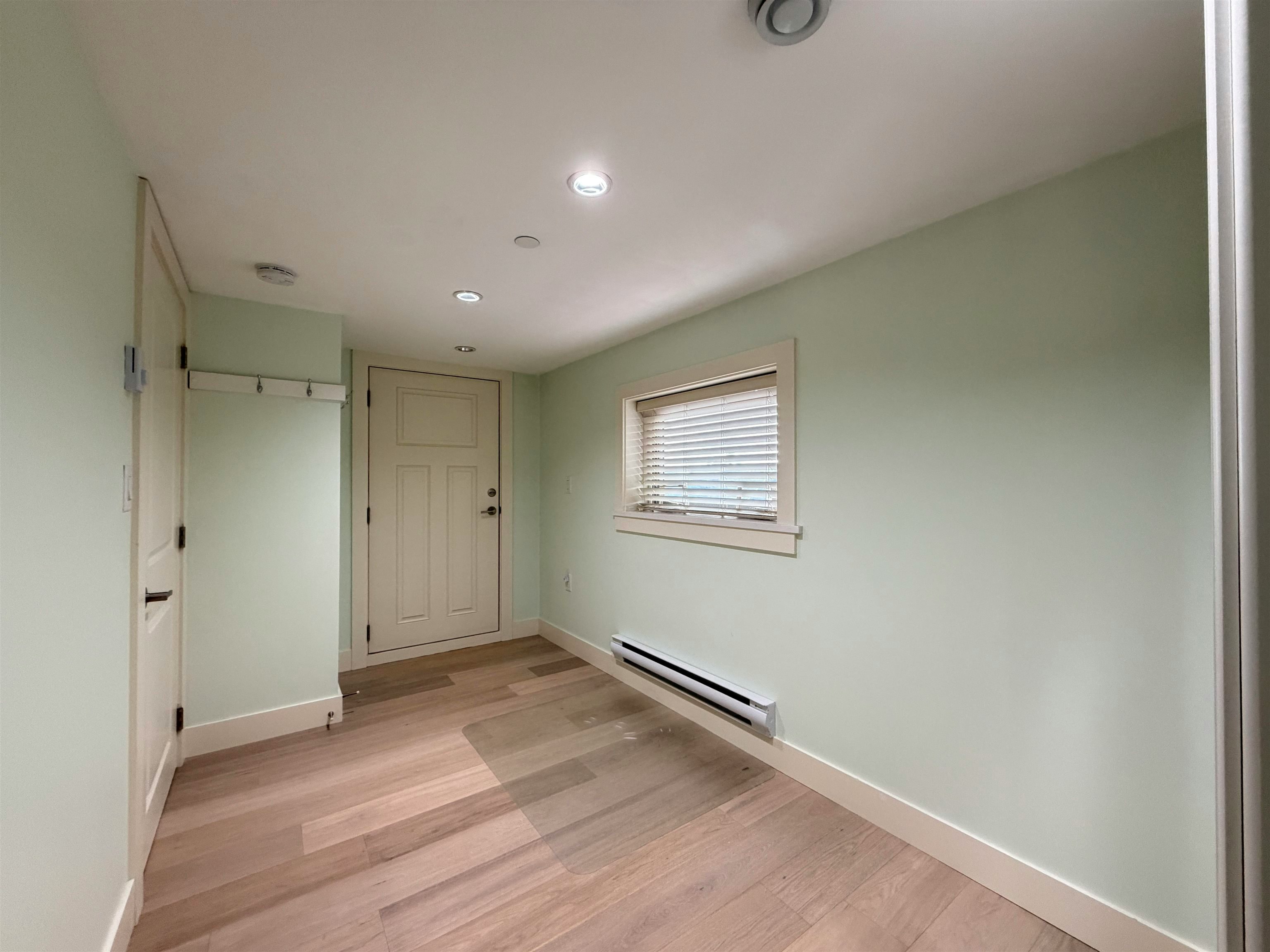LANEWAY-582 E 57th Avenue, Vancouver, BC, V5X 1S9 - 13