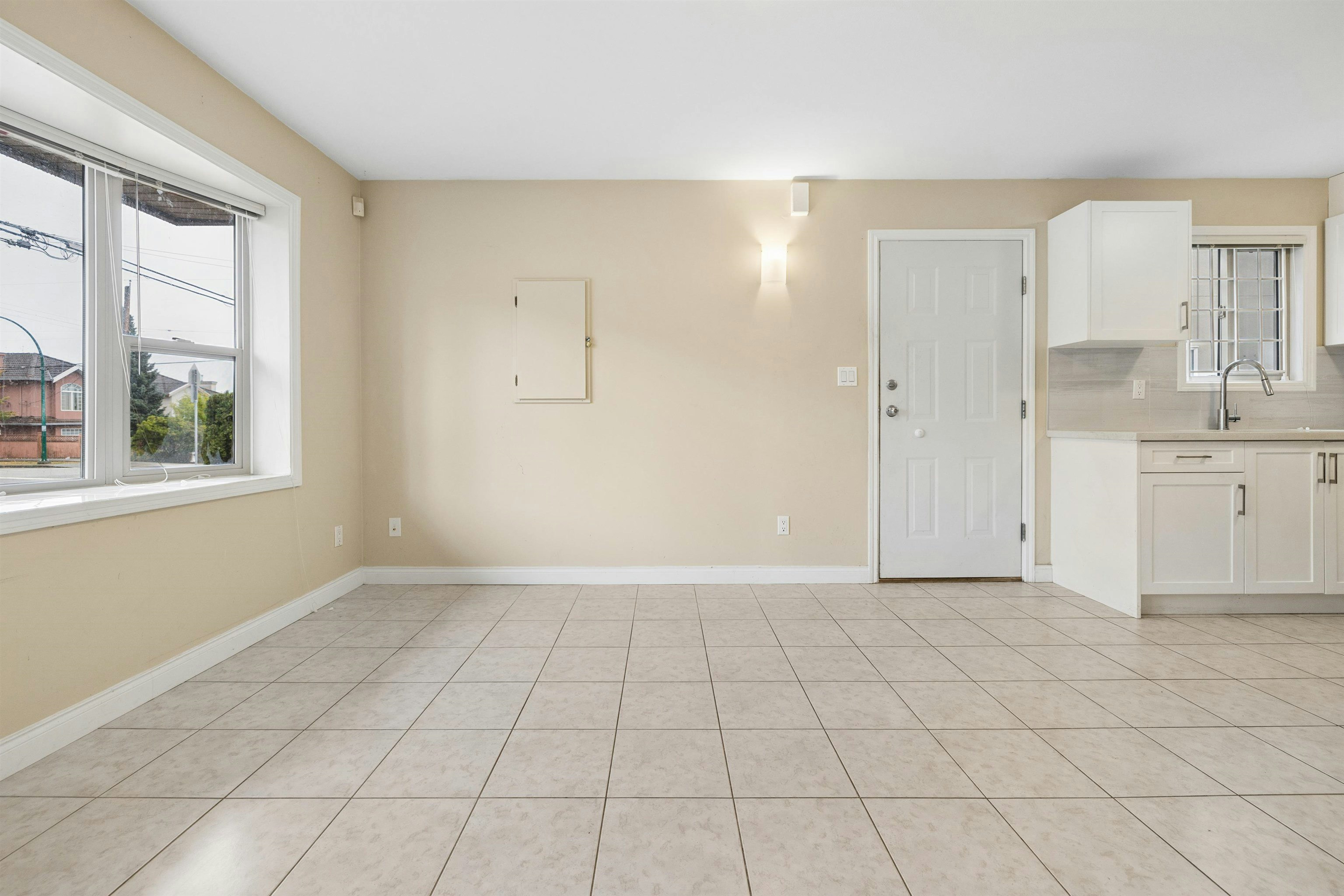 garden suite-7785 Buller St, Burnaby, BC, V5J 4T2 - 9