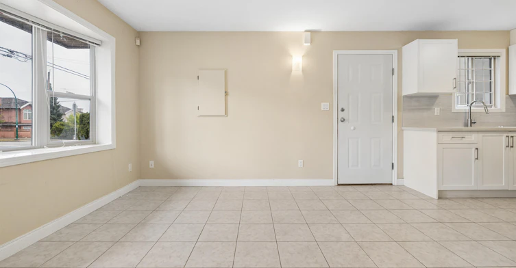 garden suite-7785 Buller St, Burnaby, BC, V5J 4T2 - 9