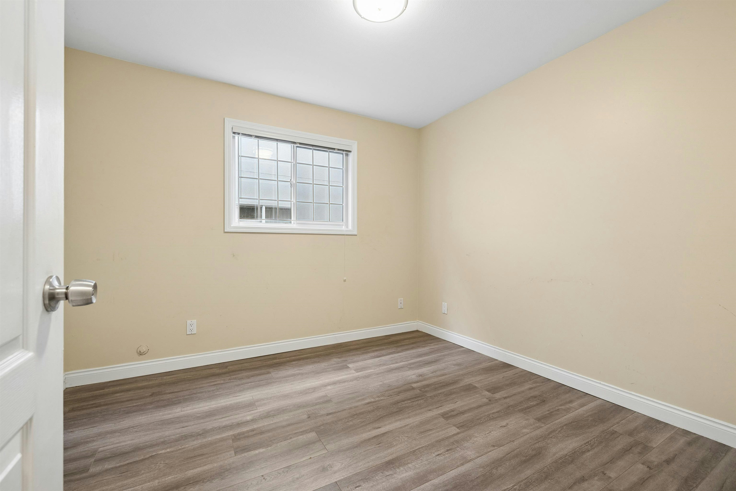 garden suite-7785 Buller St, Burnaby, BC, V5J 4T2 - 17