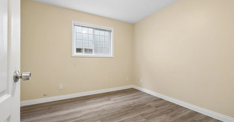 garden suite-7785 Buller St, Burnaby, BC, V5J 4T2 - 17
