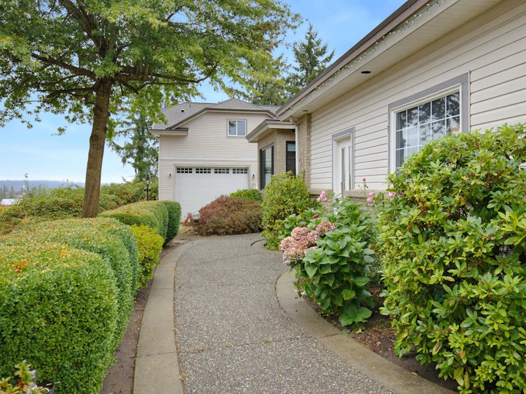 5226 222 Street, Langley, BC, V2Y 1L5 - 2