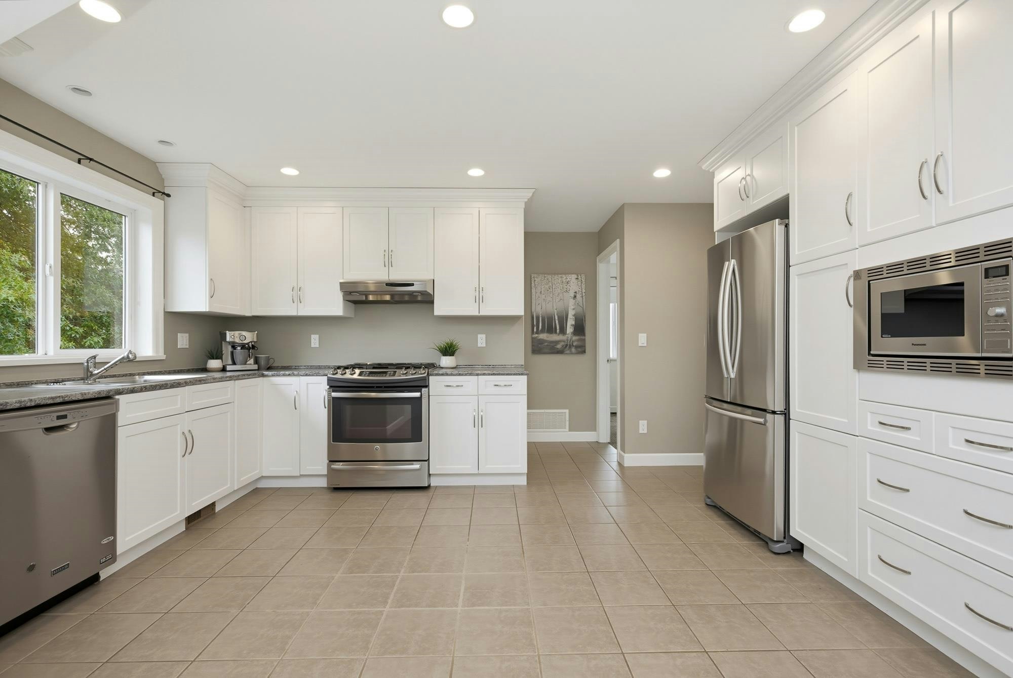 5226 222 Street, Langley, BC, V2Y 1L5 - 32