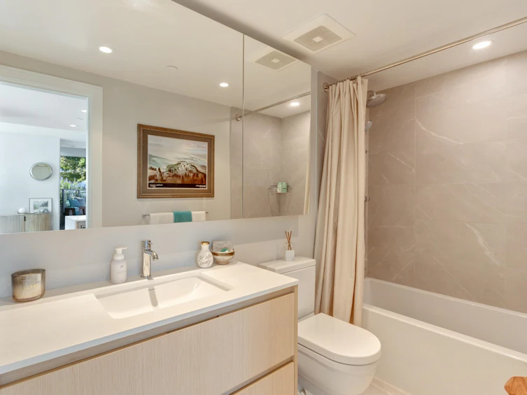 706-1500 Fern Street, North Vancouver, BC, V7J 0E6 - 21