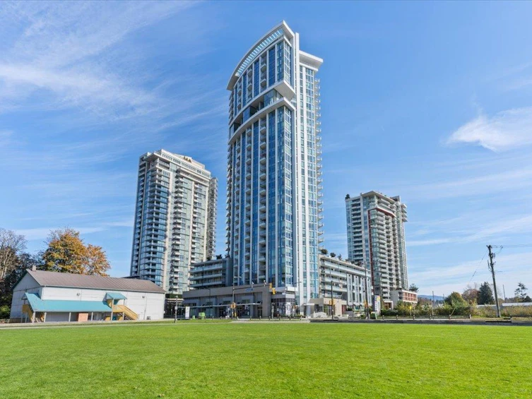 706-1500 Fern Street, North Vancouver, BC, V7J 0E6 - 2