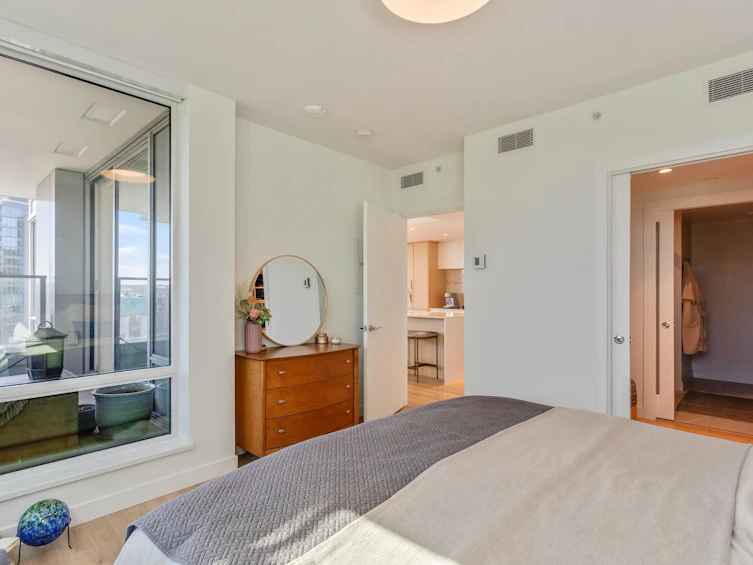706-1500 Fern Street, North Vancouver, BC, V7J 0E6 - 17