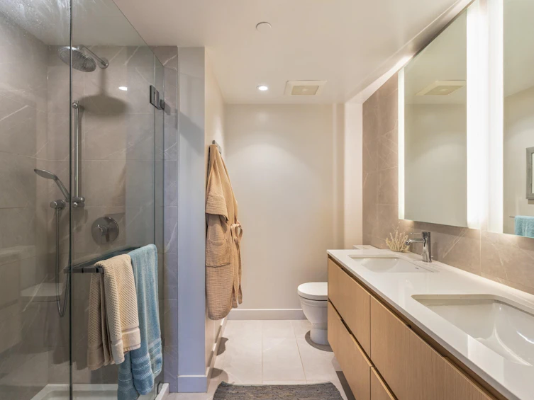 706-1500 Fern Street, North Vancouver, BC, V7J 0E6 - 18