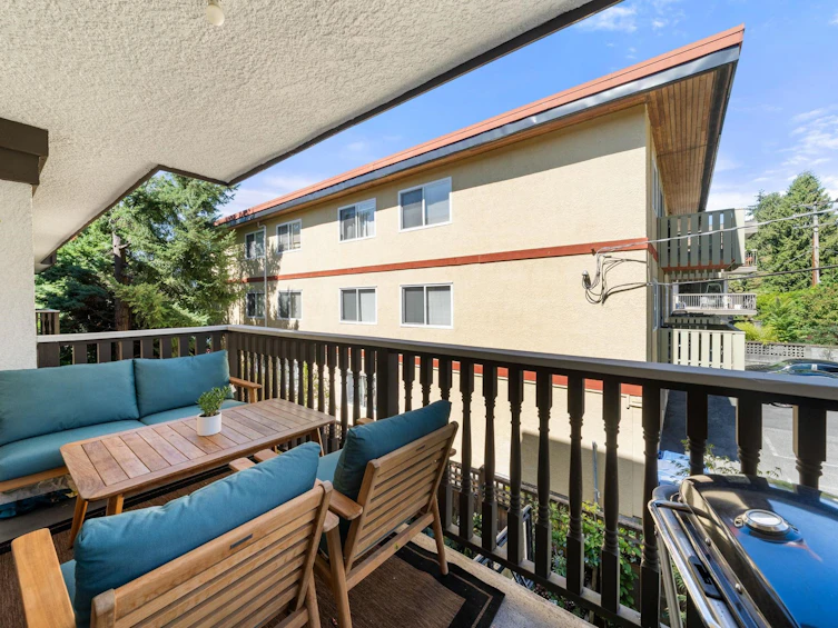 202-1610 Chesterfield Avenue, North Vancouver, BC, V7M 2N7 - 26