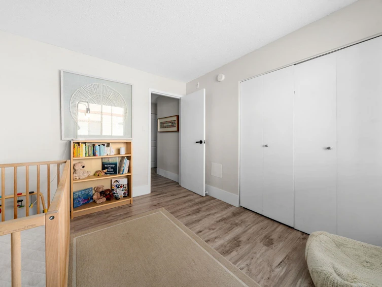 202-1610 Chesterfield Avenue, North Vancouver, BC, V7M 2N7 - 24