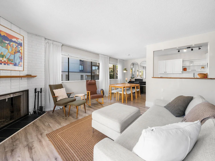 202-1610 Chesterfield Avenue, North Vancouver, BC, V7M 2N7 - 17