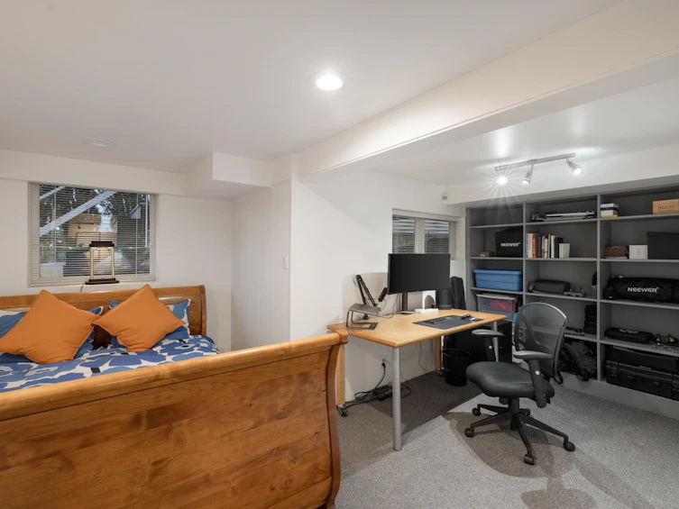 402 Brand Street, North Vancouver, BC, V7N 1E9 - 36