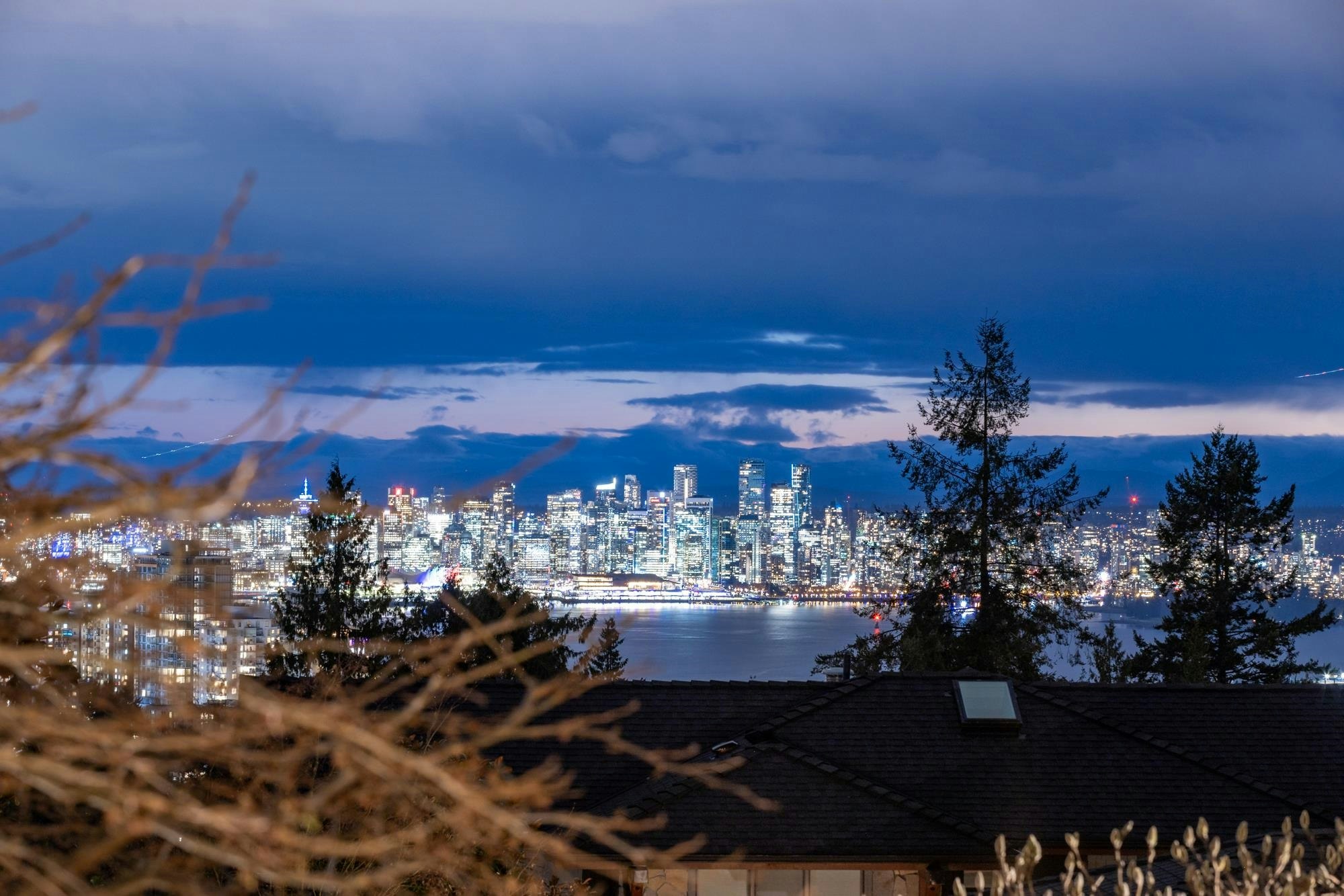 402 Brand Street, North Vancouver, BC, V7N 1E9 - 2