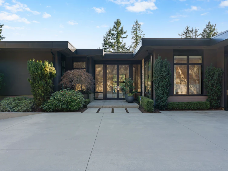 4799 Clovelly Walk, West Vancouver, BC, V7W 1H7 - 2